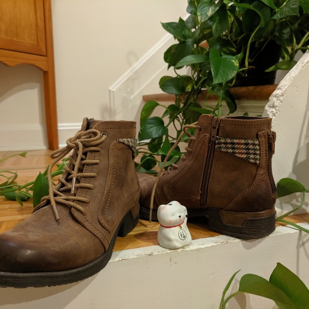 Lightly worn ankle boots with plaid trim